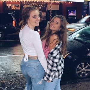 Meet your Posher, Sydney